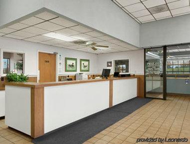 Howard Johnson By Wyndham Valdosta Exterior photo