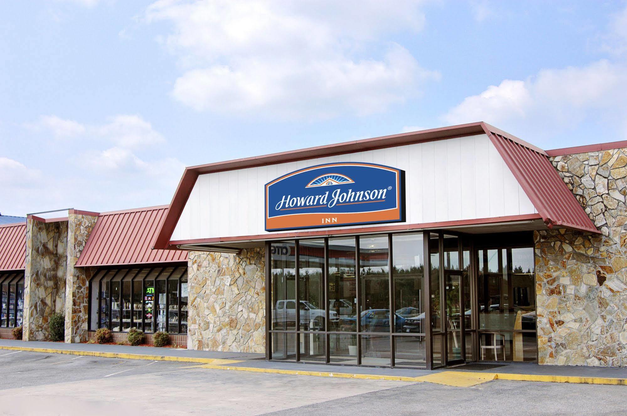 Howard Johnson By Wyndham Valdosta Exterior photo